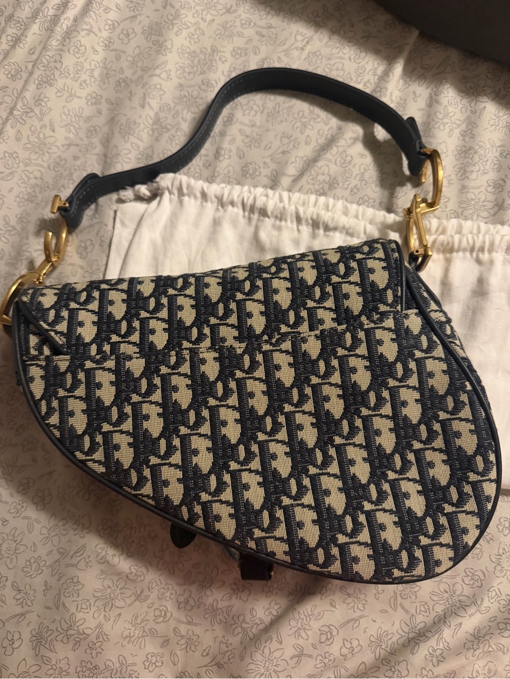 Inspired Saddle Shoulder Bag – Navy & Beige - Picture 5 of 8